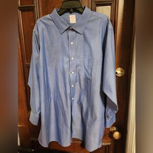 Brooks Brothers Traditional Fit Men's Button Up Blue Shirt-Size 20/36